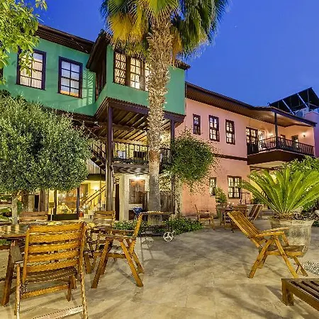 Ξενοδοχείο Delight Deluxe Kaucuk (adults Only)