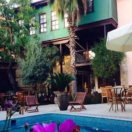 Delight Deluxe Kaucuk (adults Only) אנטליה