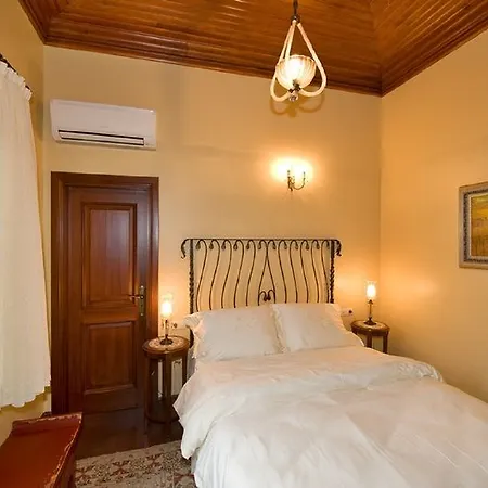 Delight Deluxe Kaucuk (adults Only) 3*