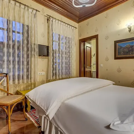 מלון Delight Deluxe Kaucuk (adults Only) 3*